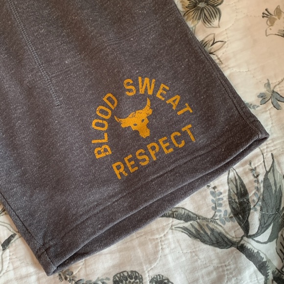 Under Armour shorts - Picture 2 of 4